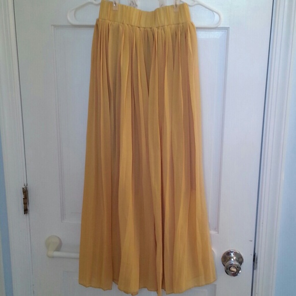 Super cute chiffon dress