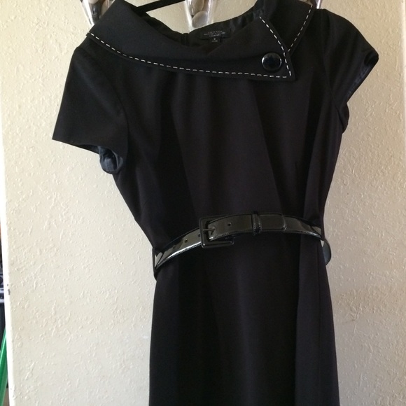Tahari By Arthur S. Levine Collared Dress w/ belt