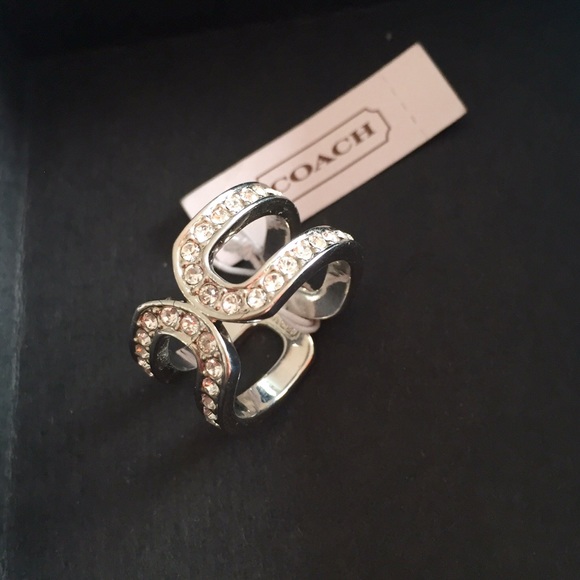 ⚡️SALE⚡️ NWT COACH Silver & Swarovski Ring - Picture 3 of 4
