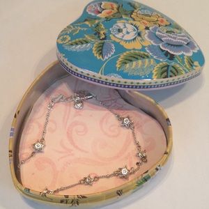 Brighton star anklet.