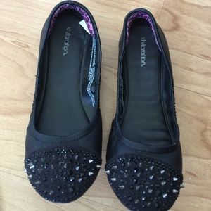 Studded flats size 5 1/2