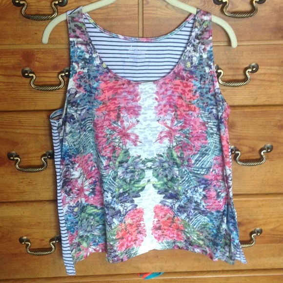 Woman's LB tank top
