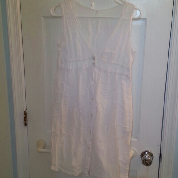 White cotton dress