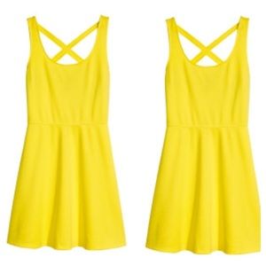 Yellow H&M summer dress!