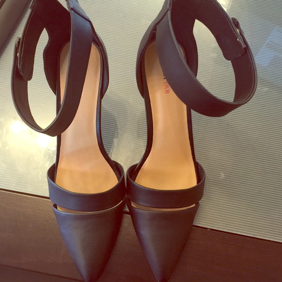 👠Never been worn Just Fab pumps!!👠