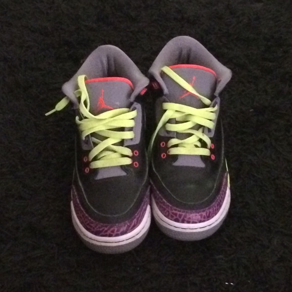 Jordan Retro 3's