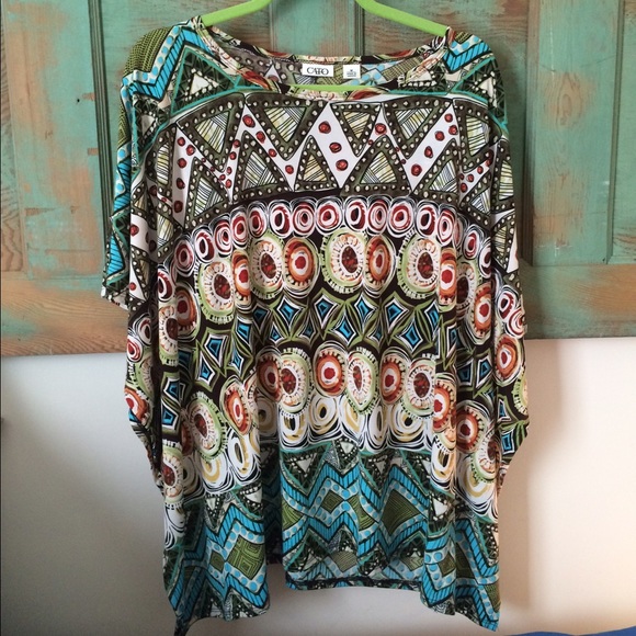 Colorful multi-patterned top