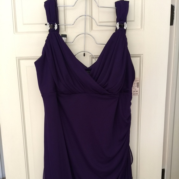 Purple fitted dress cocktail season evening