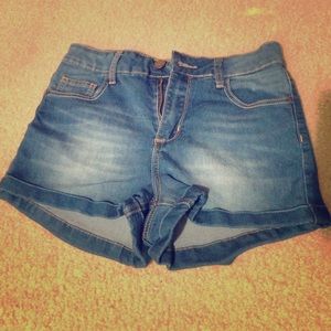 Denim, high-waisted shorts