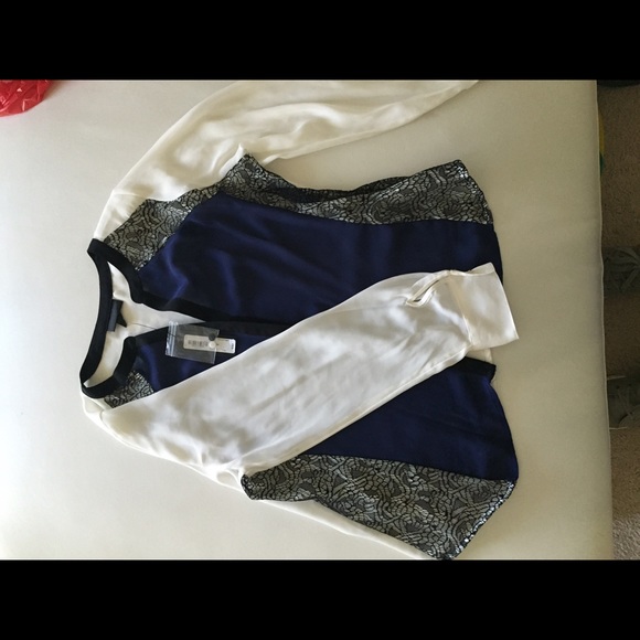 Top - Picture 2 of 4