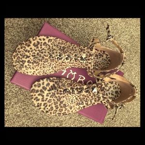 Size 7.5 cheetah sandals
