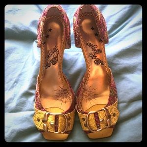 Naughty Monkey....Embroidered Peep-Toe Heel