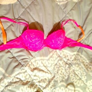 Pink, lace bra
