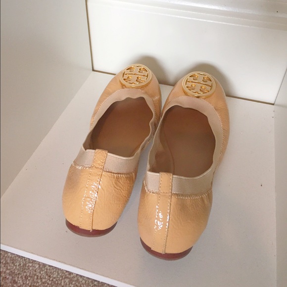 Tory Burch Shoes - Tory Burch Nude Patent Caroline Flats Tory Burch Shoes - Tory Burch Nude Patent Caroline Flats