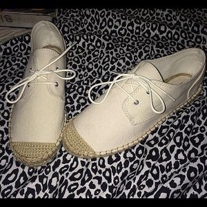 Brand new never worn shoes from forever 21