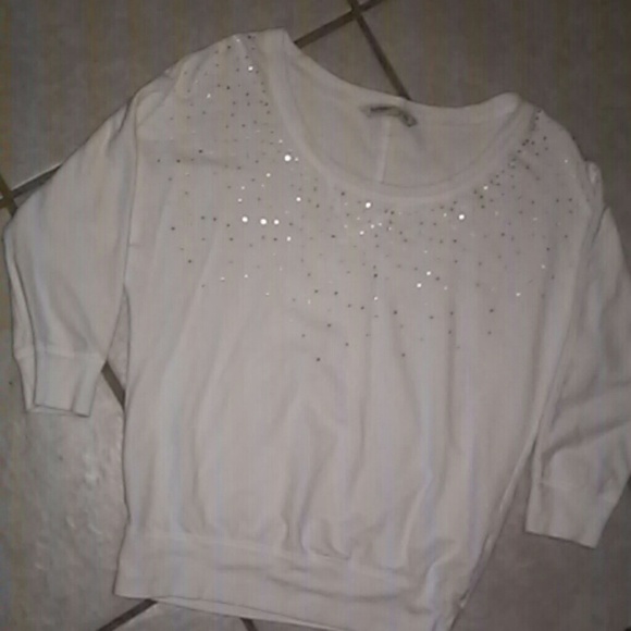 Clothes - Picture 2 of 2