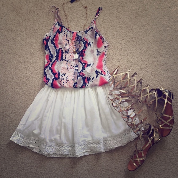 Express Stylish Crochet Skirt