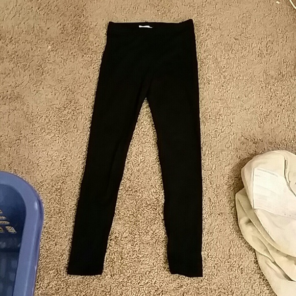 Black leggings
