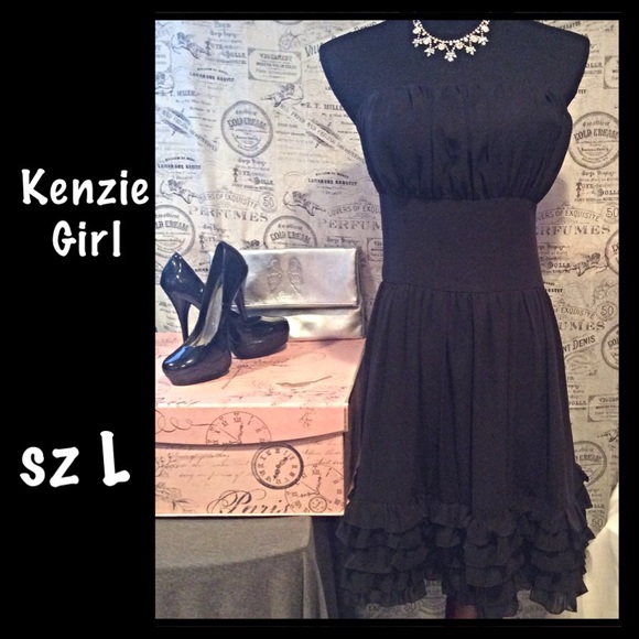 Cute black strapless dress Sz L