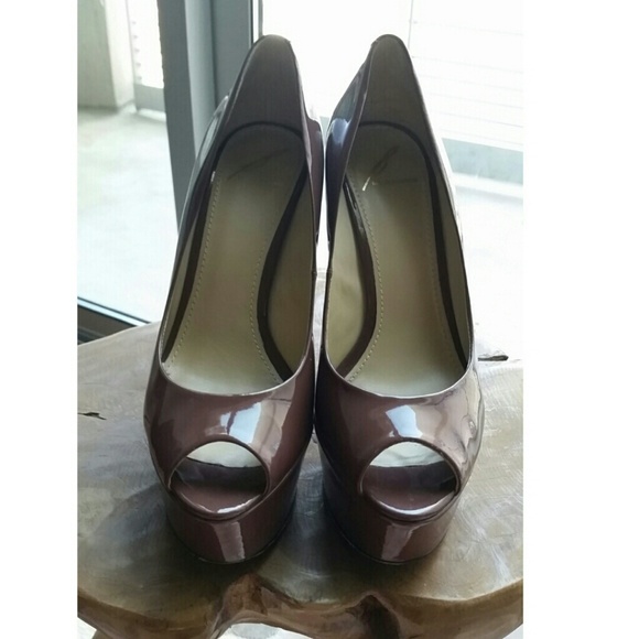 B Brian Atwood Shoes - B by Brian Atwood Heels size 7!