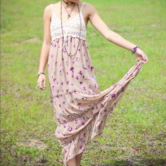 (SOLD) Mushroom Maxi w/ Crochet Detail