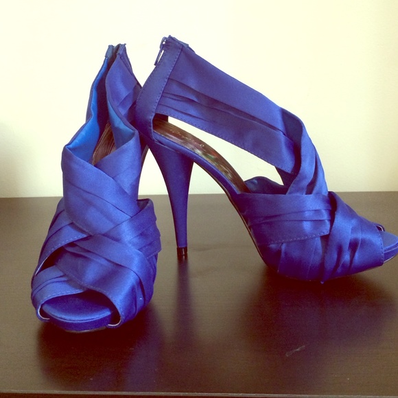 Blue Heels