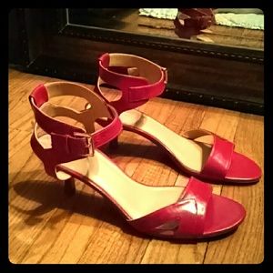 Retro cute low red leather sandal with ankle strap