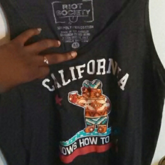 Riot society medium tank top