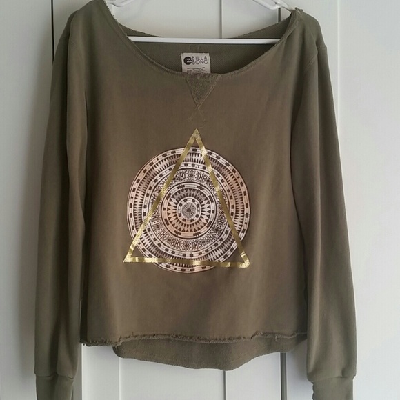 sweater - Picture 1 of 2