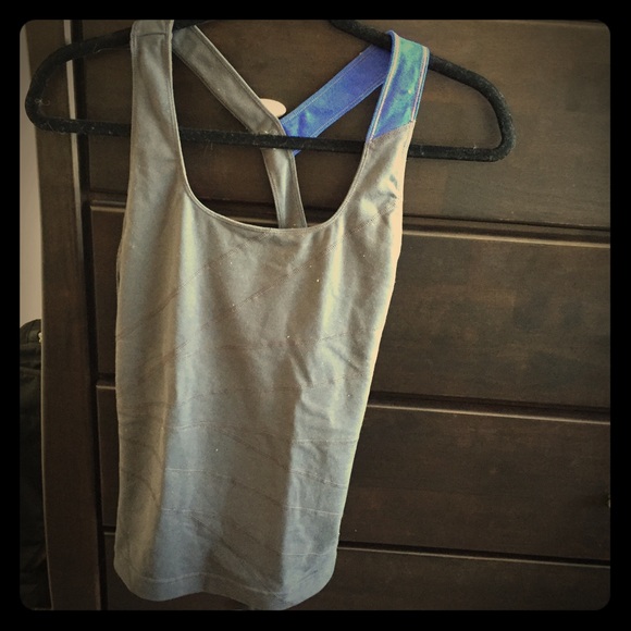 Calvin Klein performance work out top