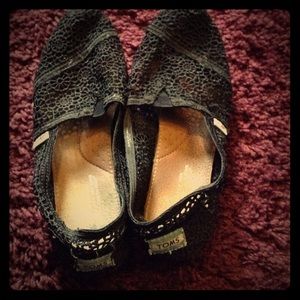 TOMS black lace