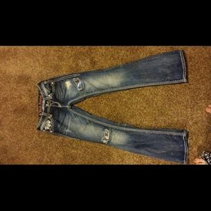 Woman's Rock Revival trade only