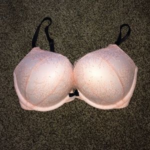 Bombshell plunge bra