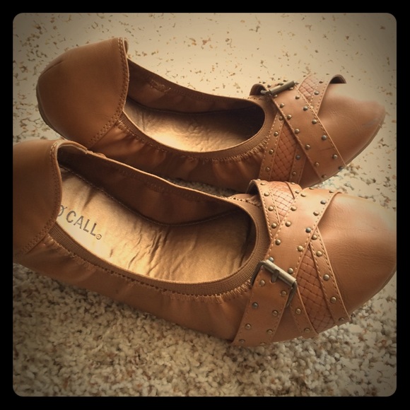 🎉💕HOST PICK💕🎉 Brown flats -12W