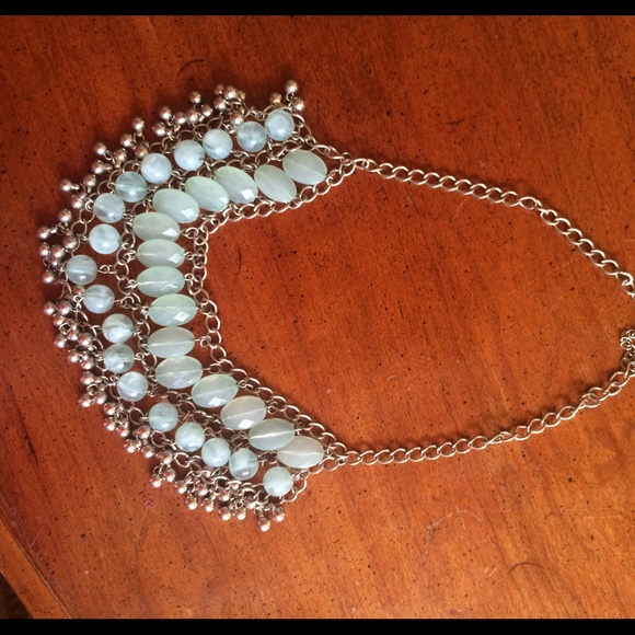 Bib necklace