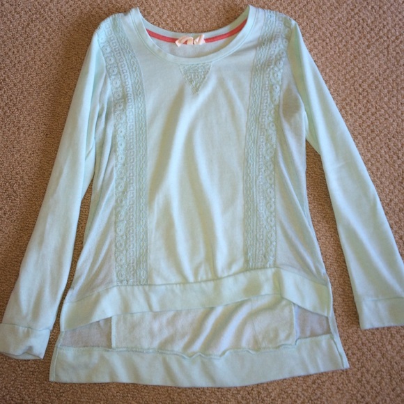 Red Camel Blue Lace Sweater