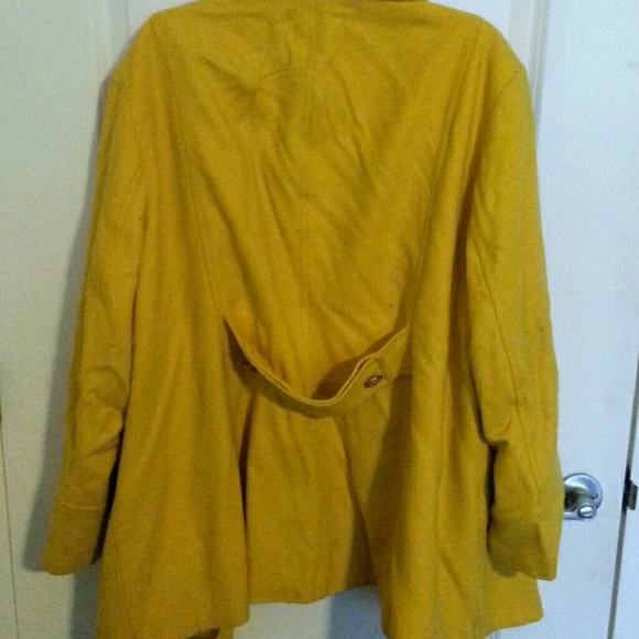 Yellow Old Navy Pea coat - Picture 4 of 4