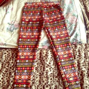 Aztec skinny joggers with fur on the inside