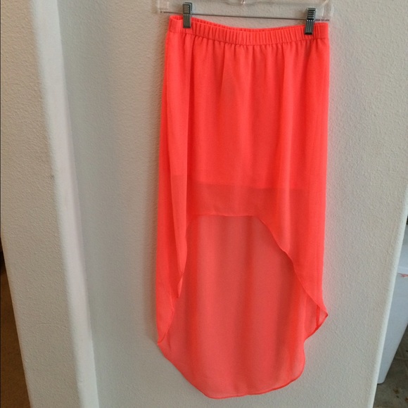 Express Dresses & Skirts - 🌺HP 4/8🌺 Express hi-low skirt