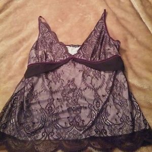 Fancy lace sleeveless top