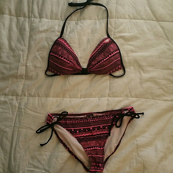 Black & Pink BIKINI