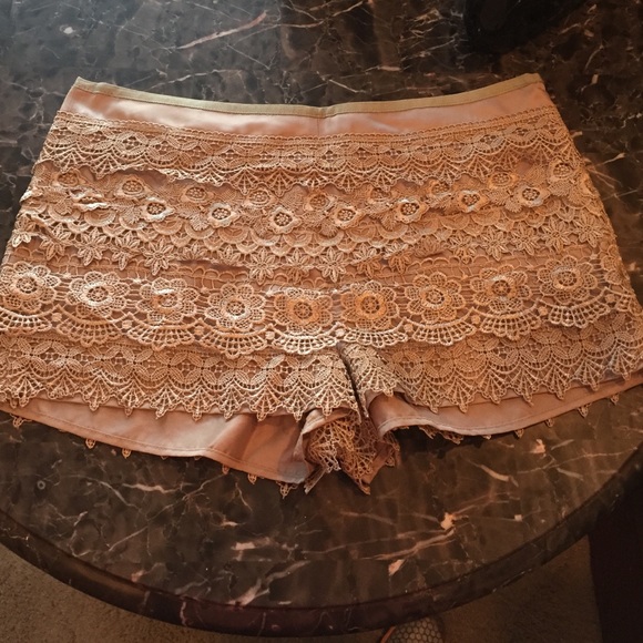 !!!Reduced!!!  🌴Summer Shorts🌴