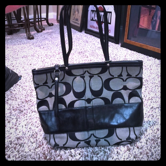 Coach purse