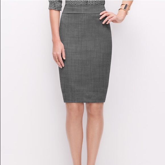 Perfect Ann Taylor Pencil Skirt