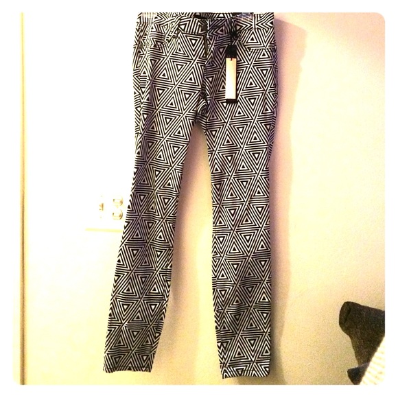 Black & white jeggings