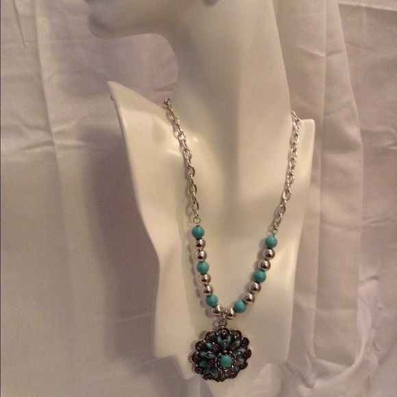 SOLD. Floral Turquoise Necklace Set - Picture 3 of 3