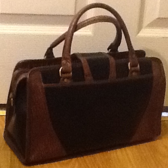 Brahmin hand bag satchel leather Host Pick:)) - Picture 2 of 4