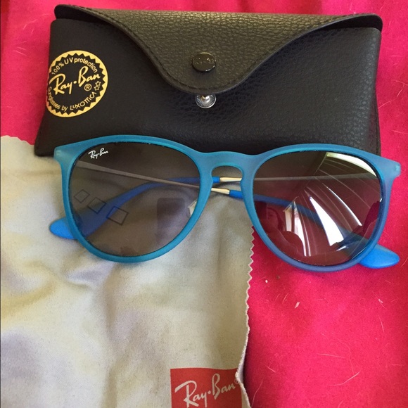 Ray-Ban Accessories - Authentic Ray ban - Erika - BRAND NEW