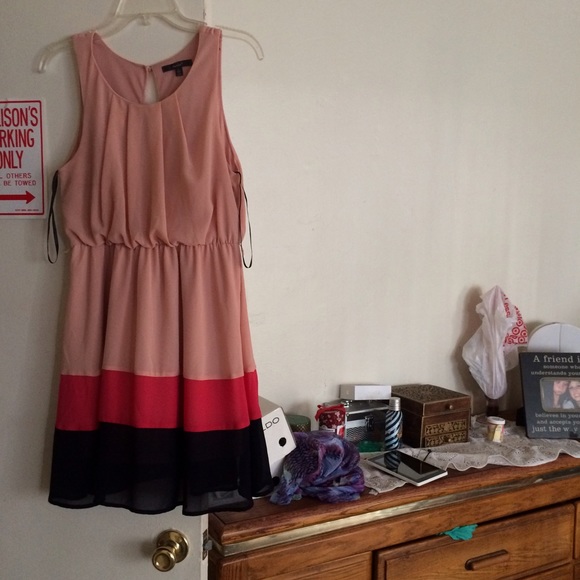 Spring dress from papaya - Picture 2 of 3