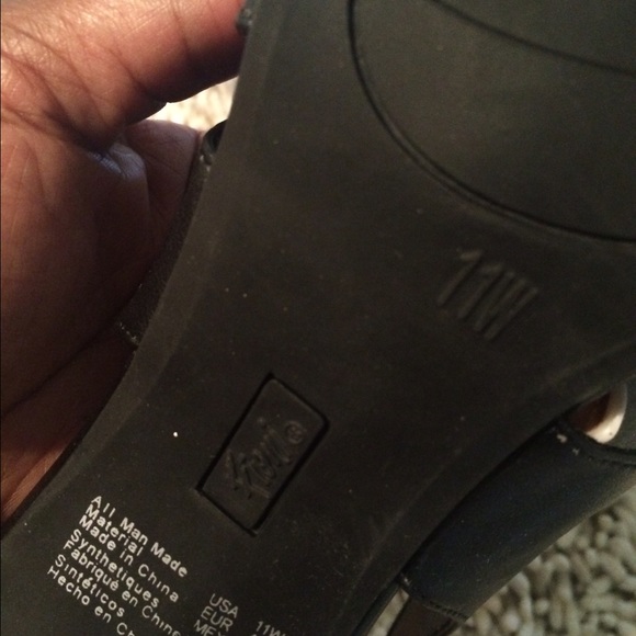 SOLD Nice open toe shoes - Picture 4 of 4